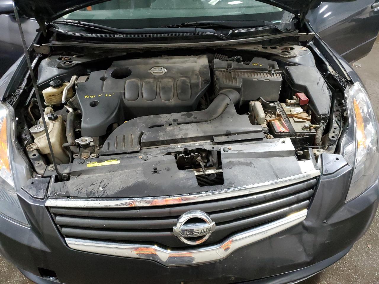 2009 Nissan Altima - Image 11