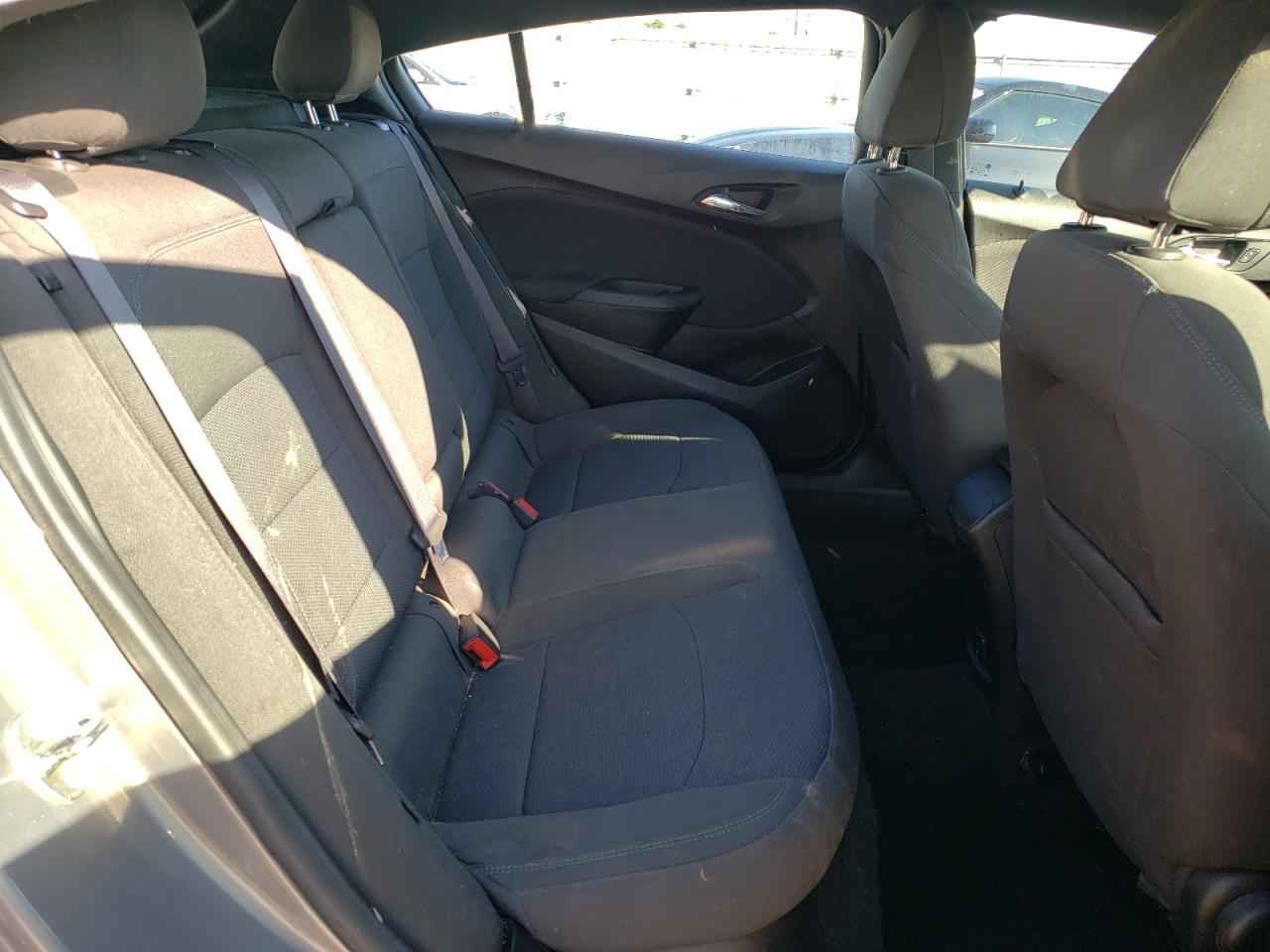 3G1BE6SMXHS593652 CHEVROLET CRUZE 2017