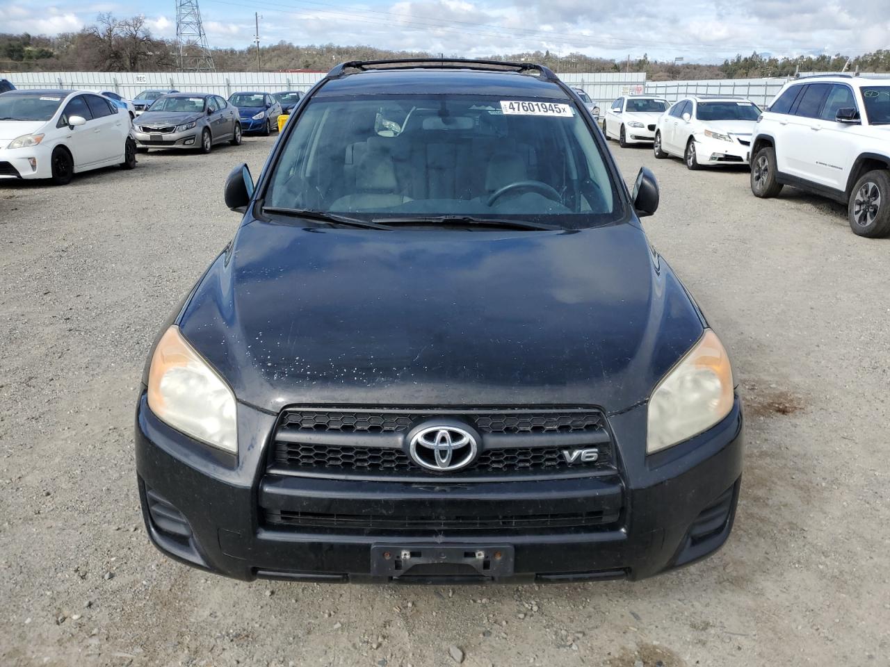 2010 Toyota RAV 4 - Image 5