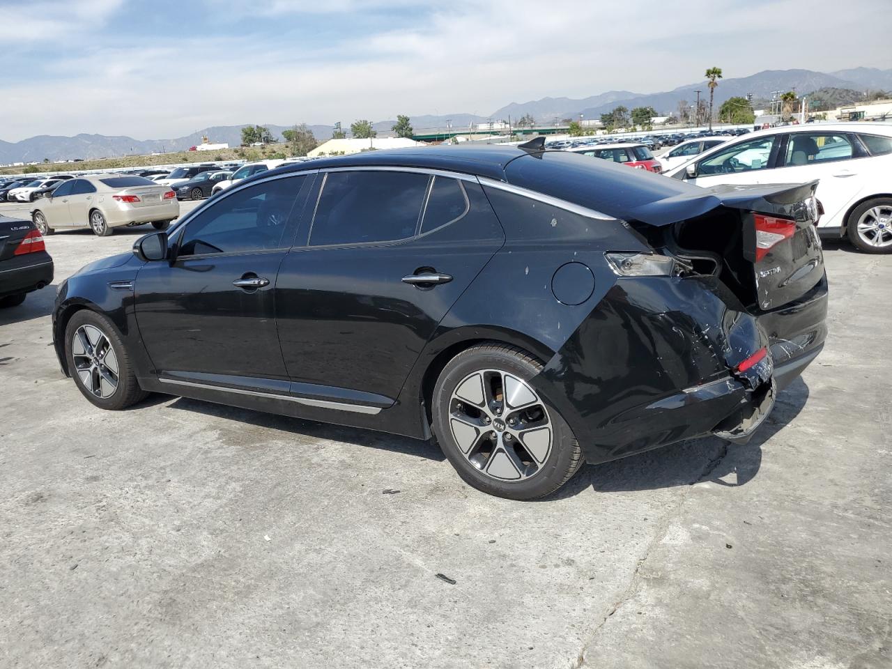 2012 Kia Optima - Image 2
