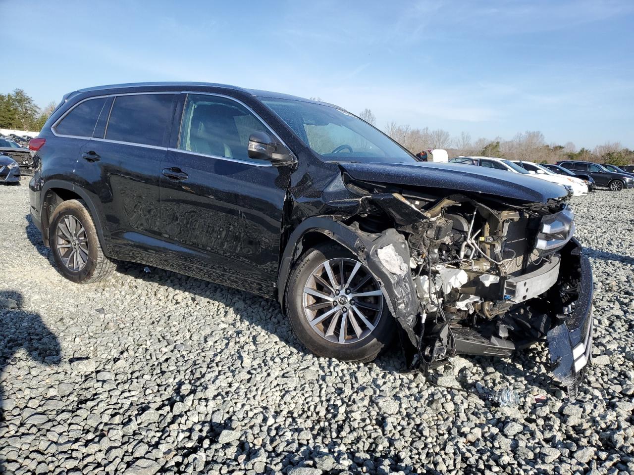 5TDJZRFH8JS544031 TOYOTA HIGHLANDER 2018