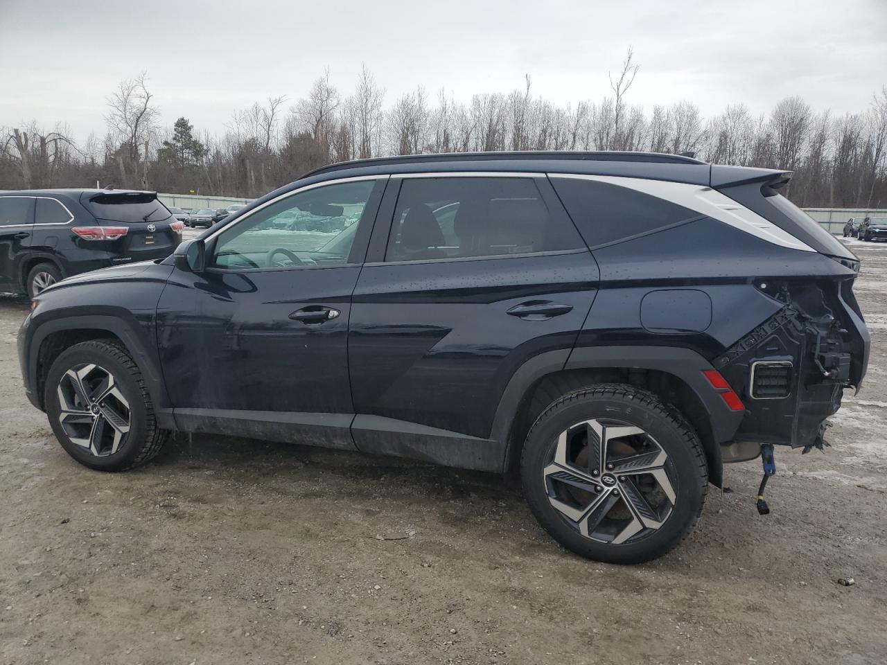 2022 Hyundai Tucson - Image 2
