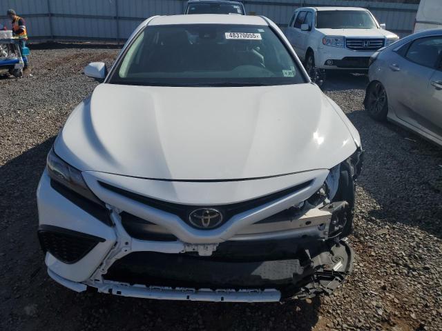  TOYOTA CAMRY 2022 Biały