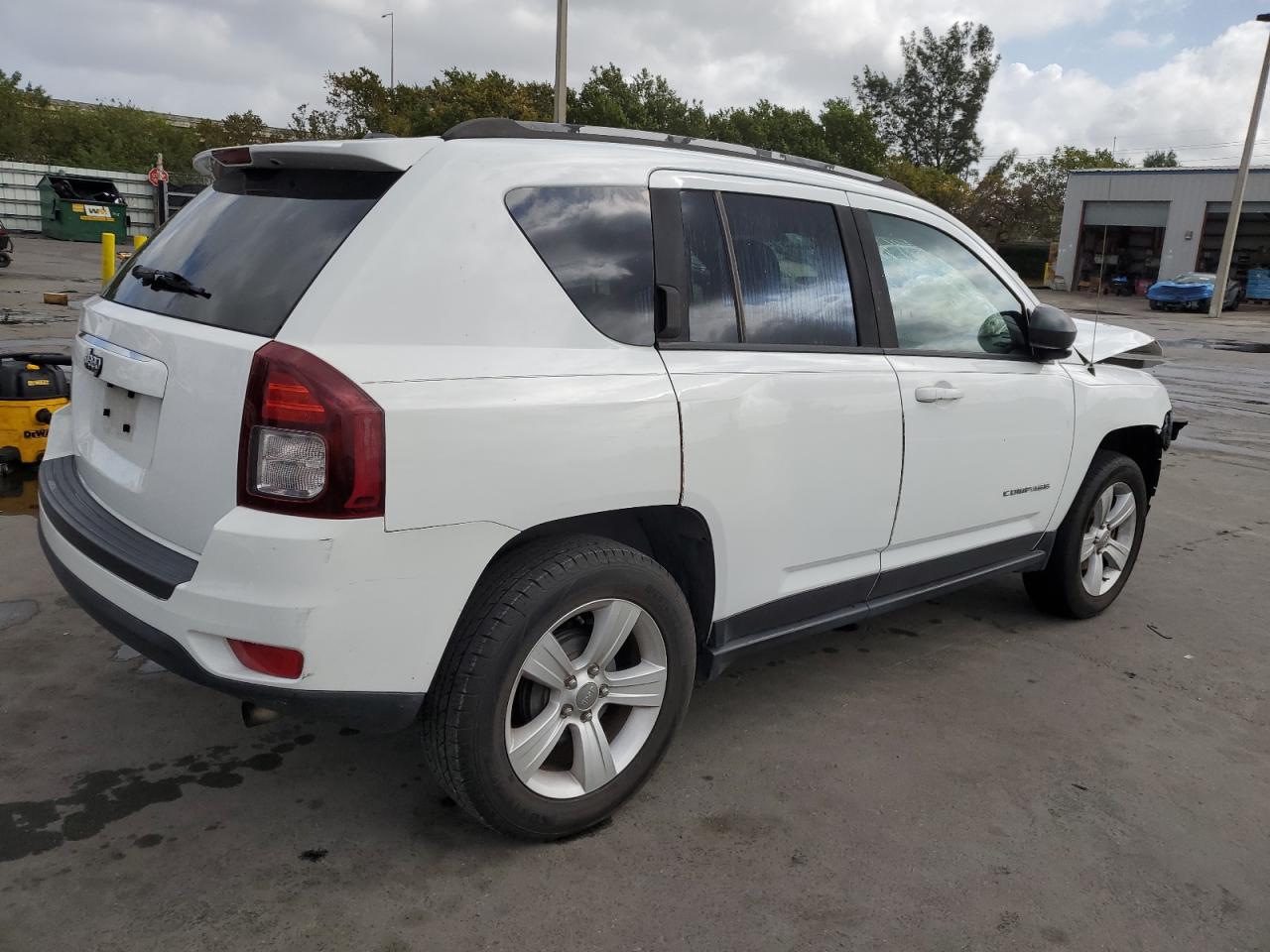 2016 Jeep Compass - Image 3