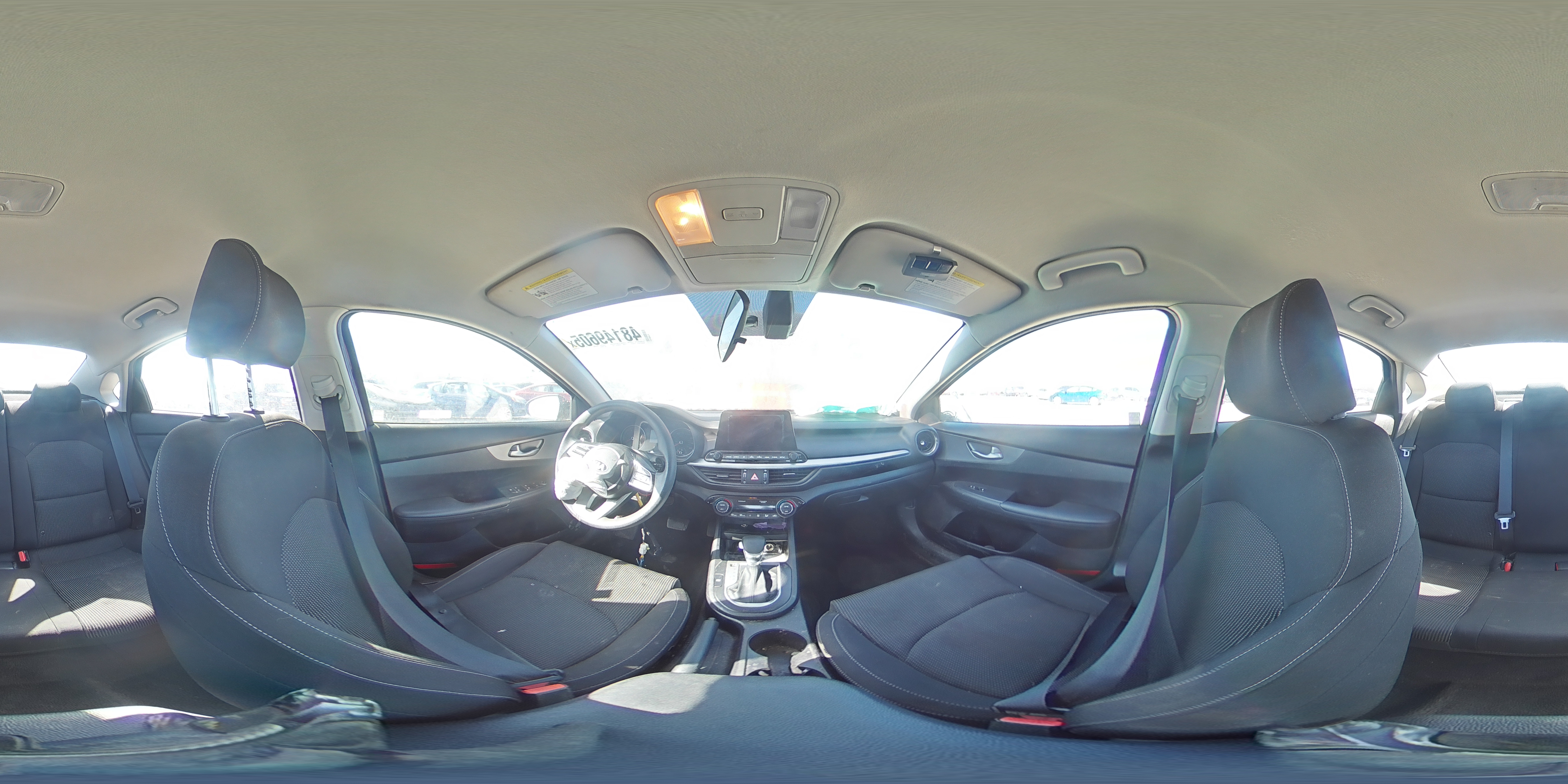 2019 Kia Forte - Image 12