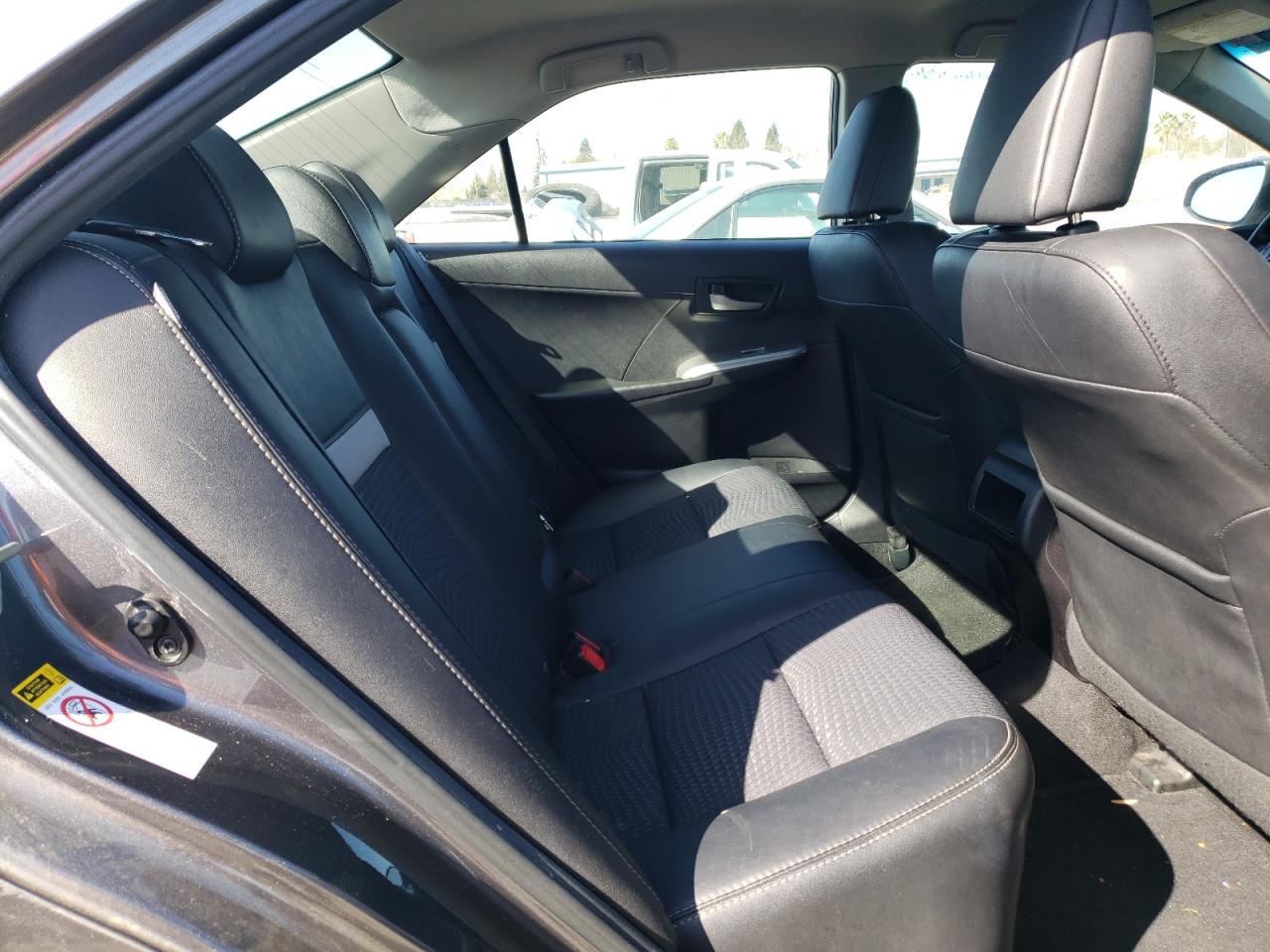 2014 Toyota Camry - Image 10
