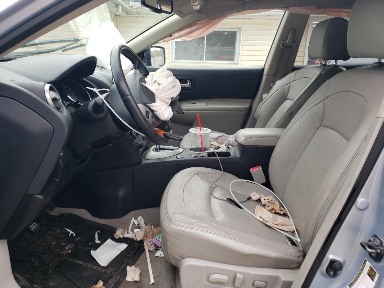 2012 Nissan Rogue - Image 7