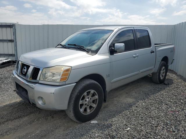 2004 Nissan Titan Xe