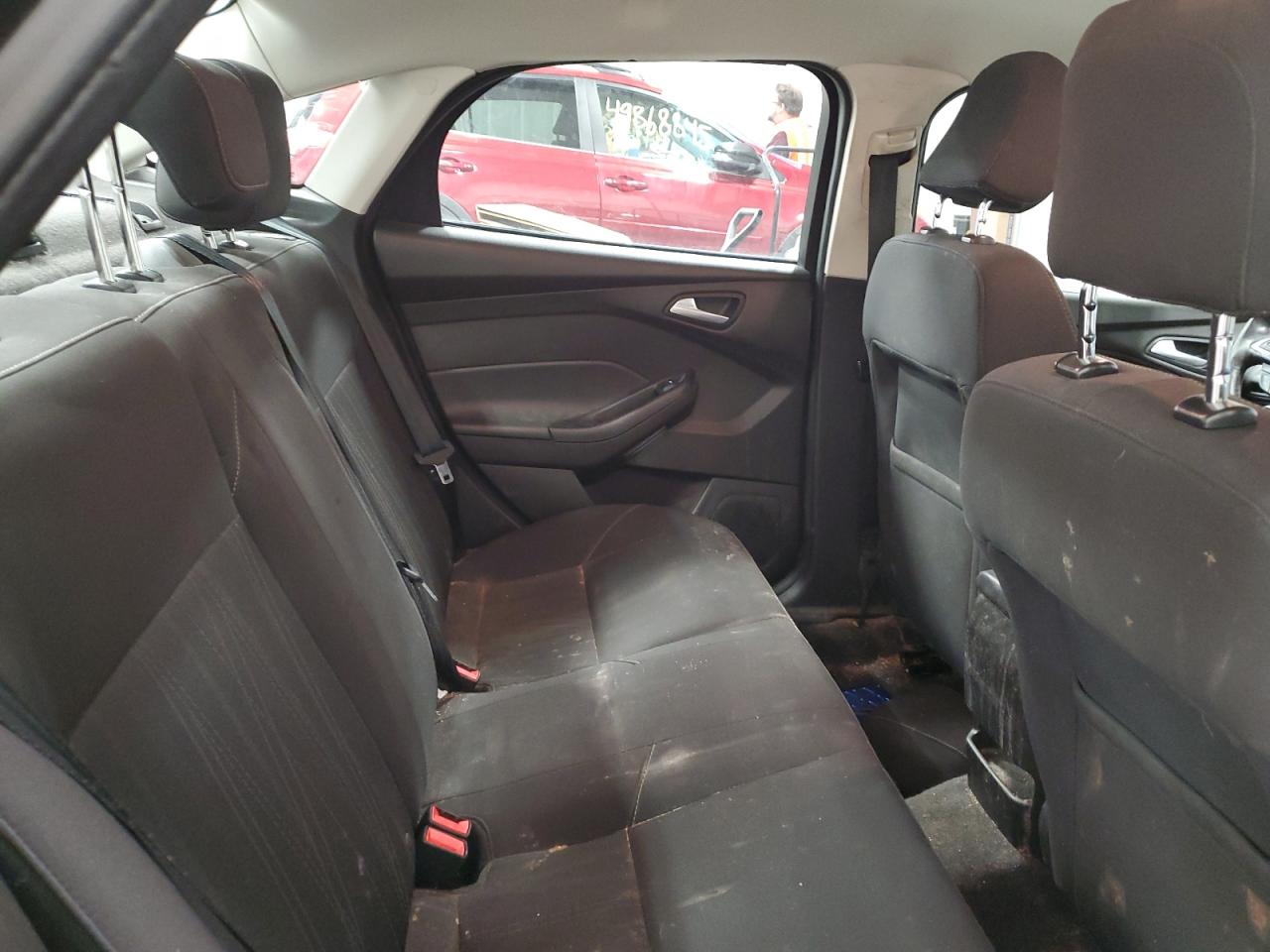 1FADP3F22GL303982 FORD FOCUS 2016