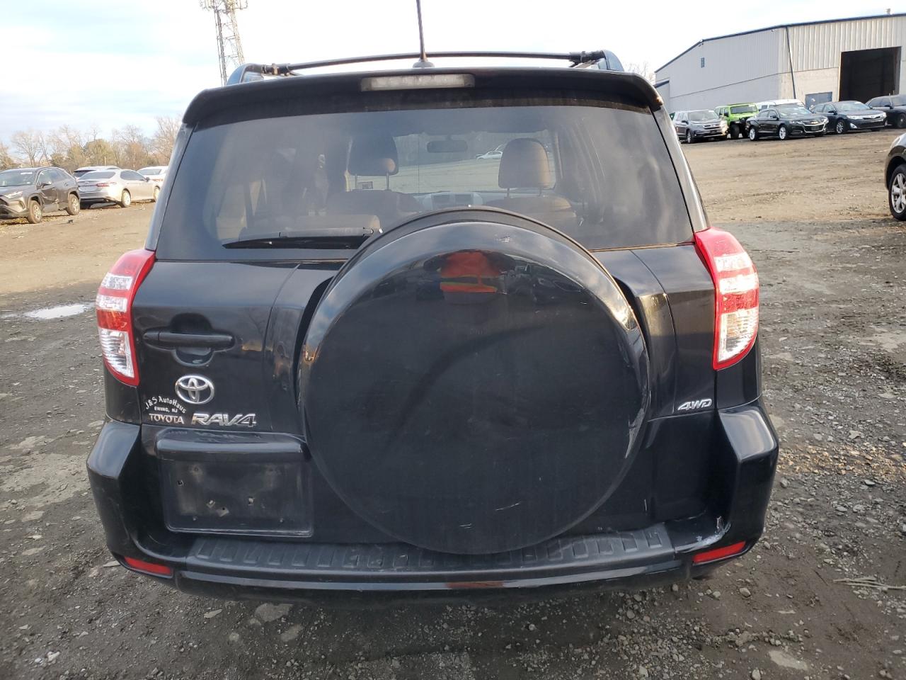 2010 Toyota RAV 4 - Image 6