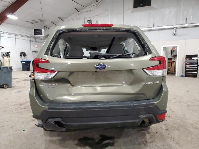  SUBARU FORESTER 2021 Zielony