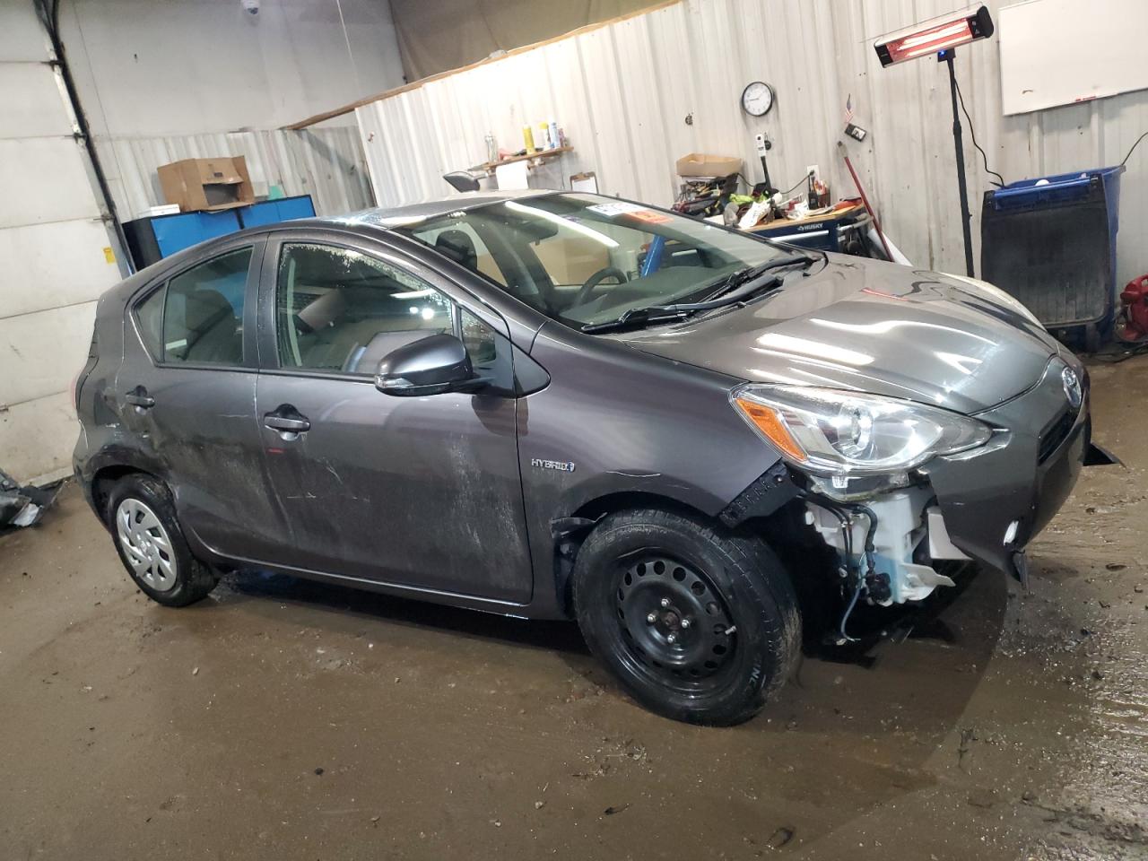 2016 Toyota Prius - Image 4