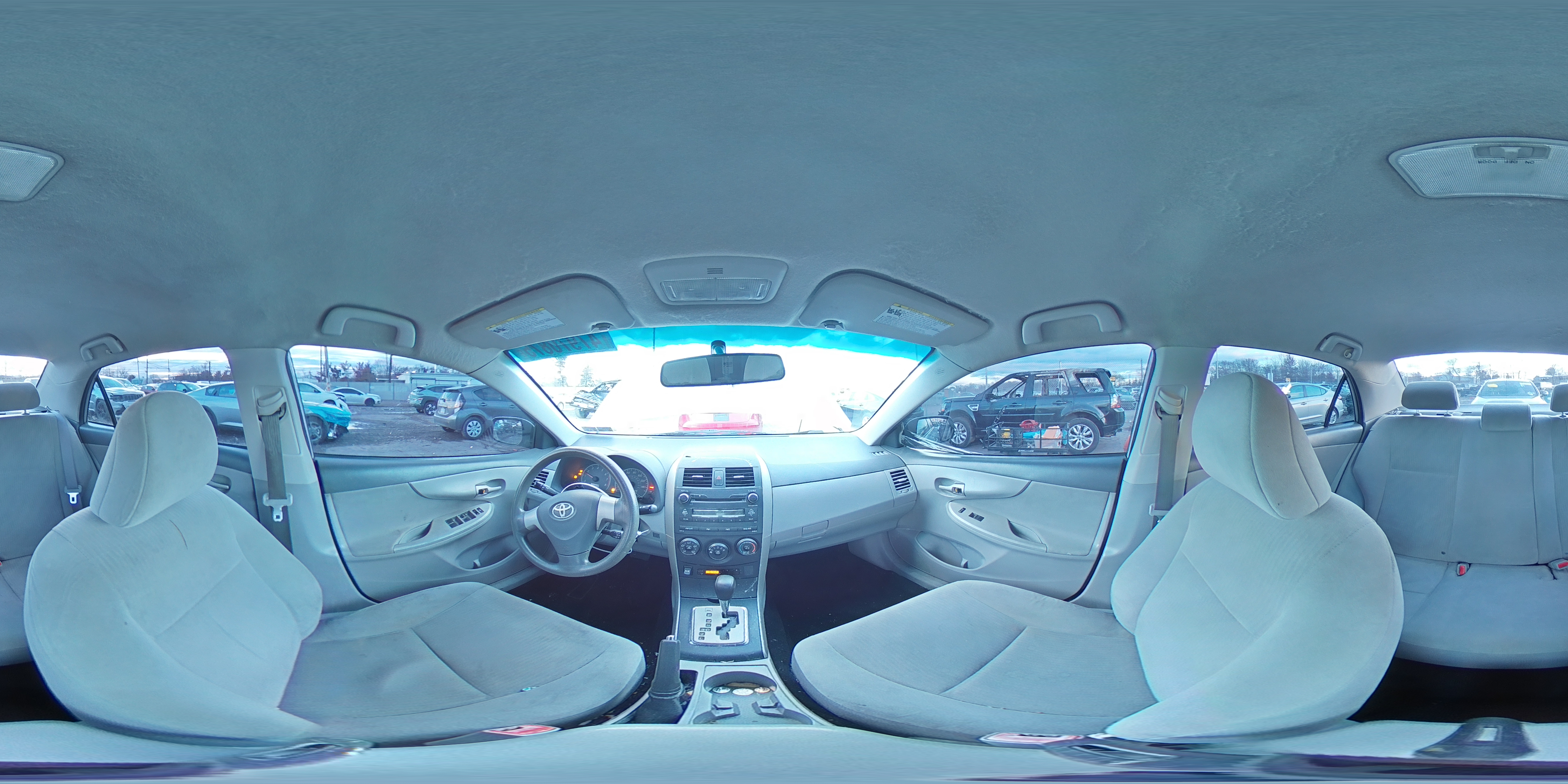 2010 Toyota Corolla - Image 13