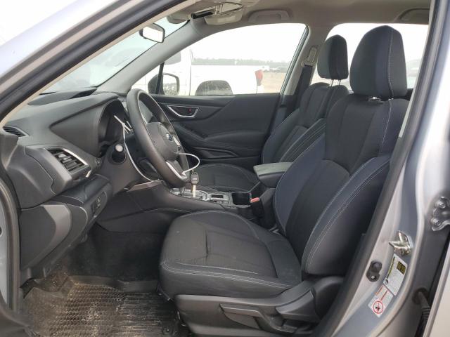  SUBARU FORESTER 2019 Серебристый