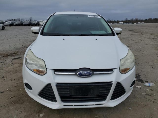 Sedans FORD FOCUS 2014 Biały
