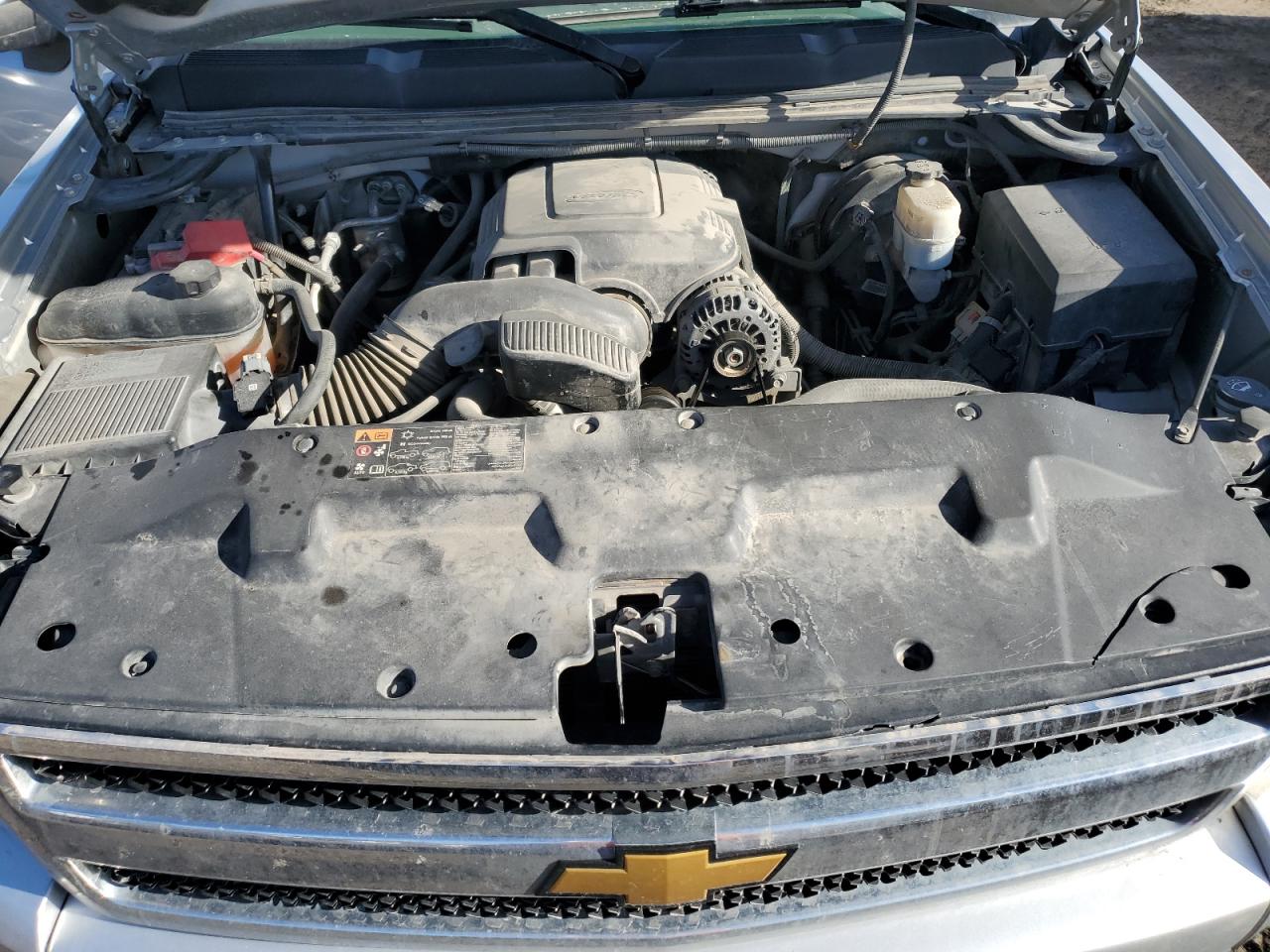 2012 Chevrolet Silverado - Image 11