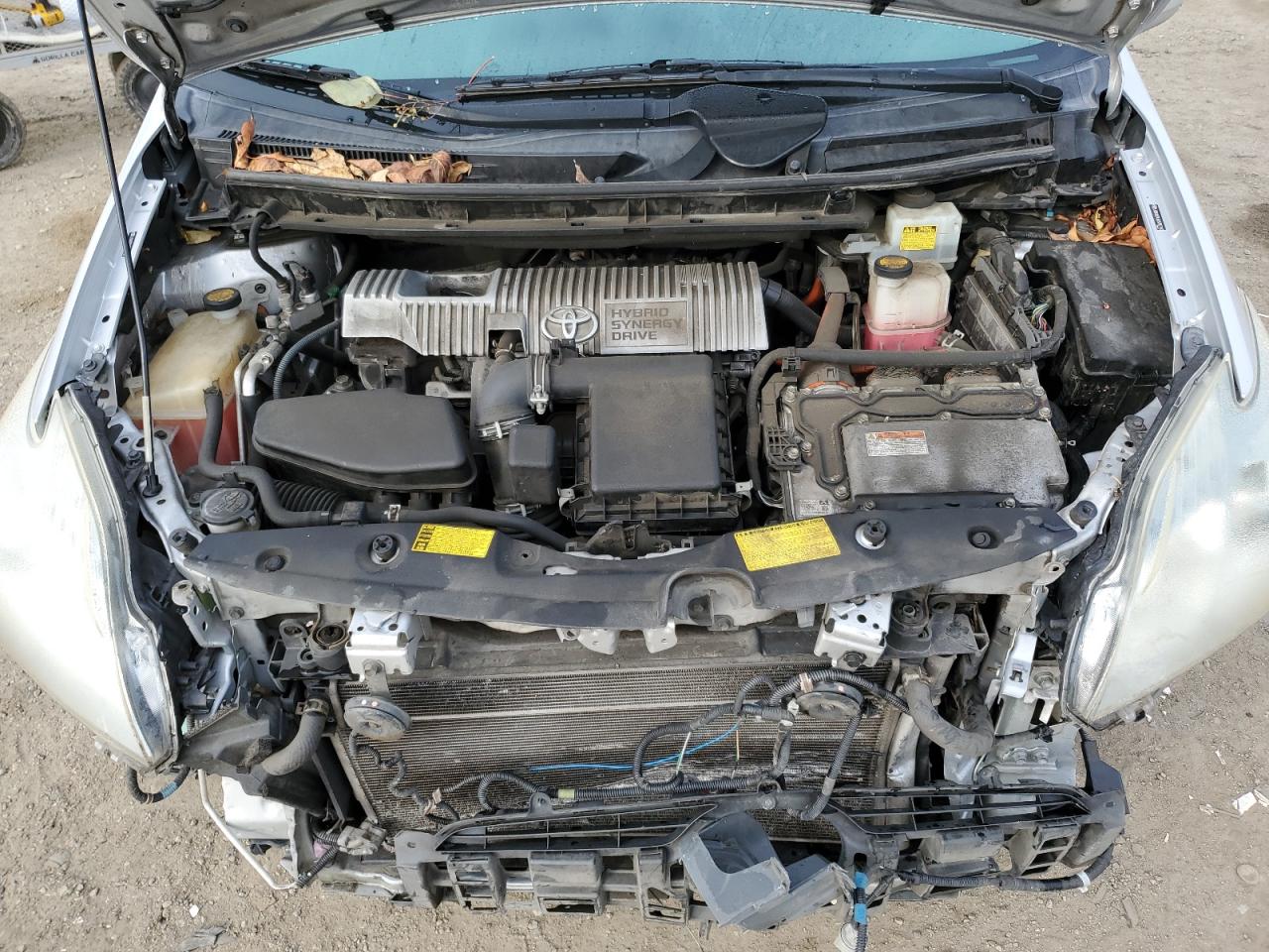 2011 Toyota Prius - Image 13