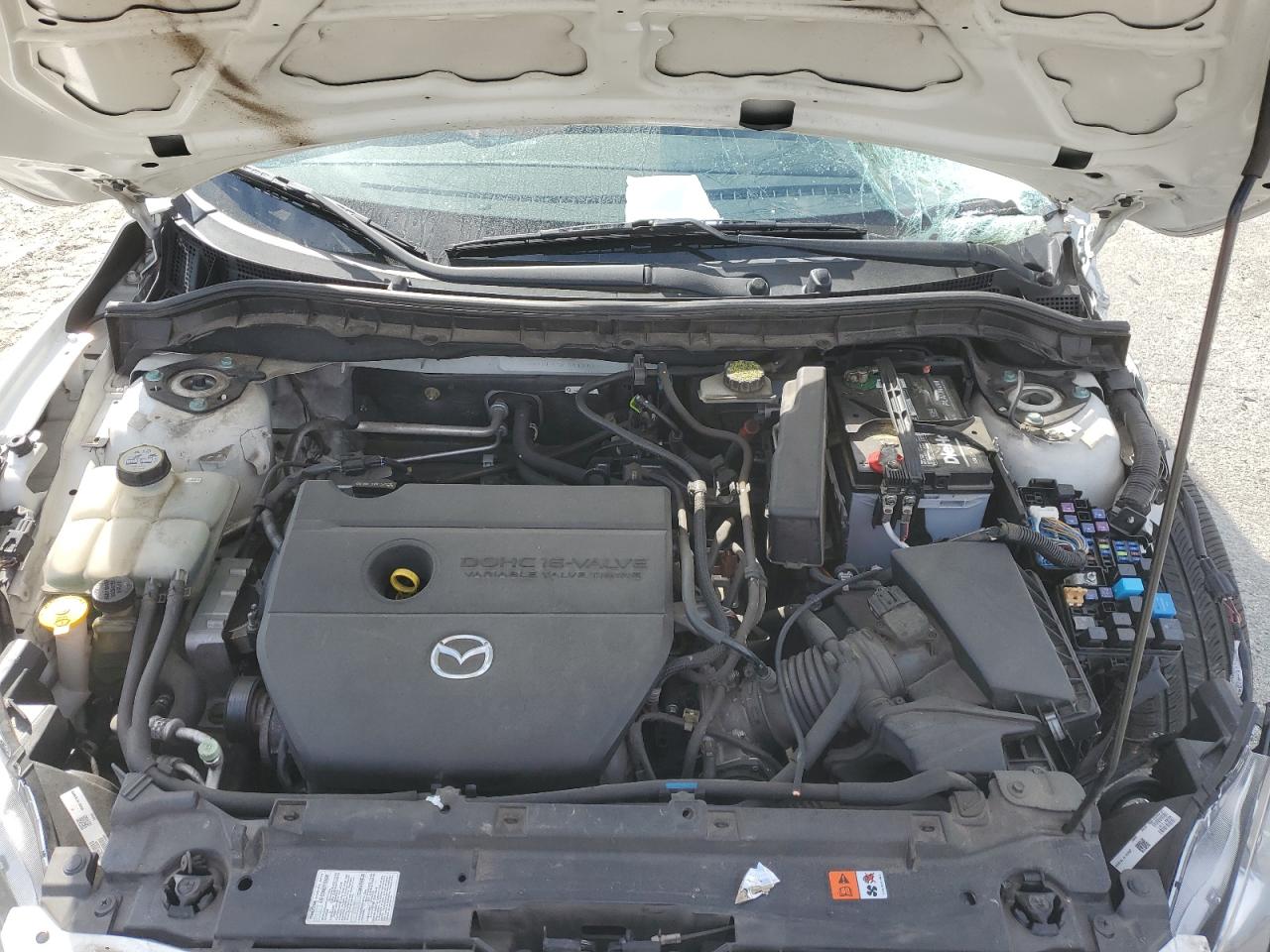 2010 Mazda 3 - Image 12