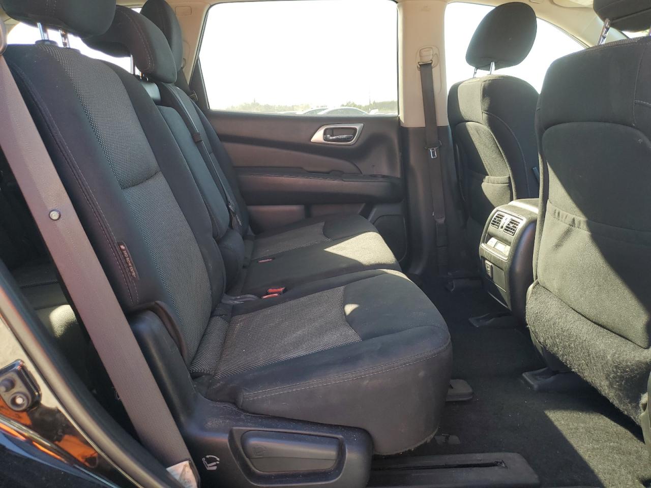 5N1DR2MN0JC639063 NISSAN PATHFINDER 2018