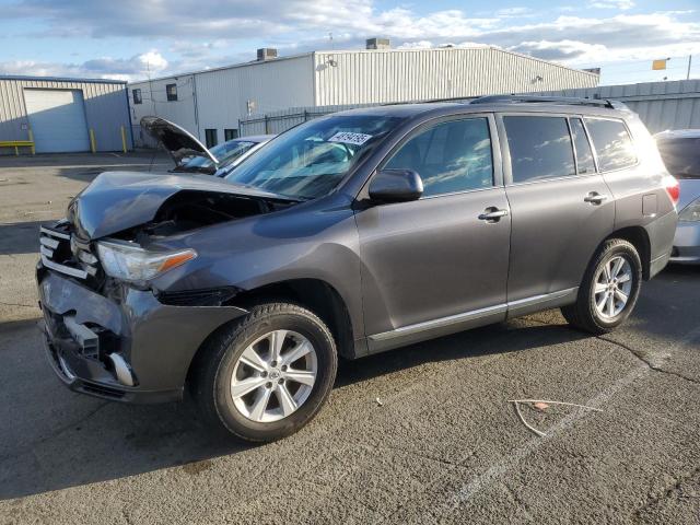 2013 Toyota Highlander Base