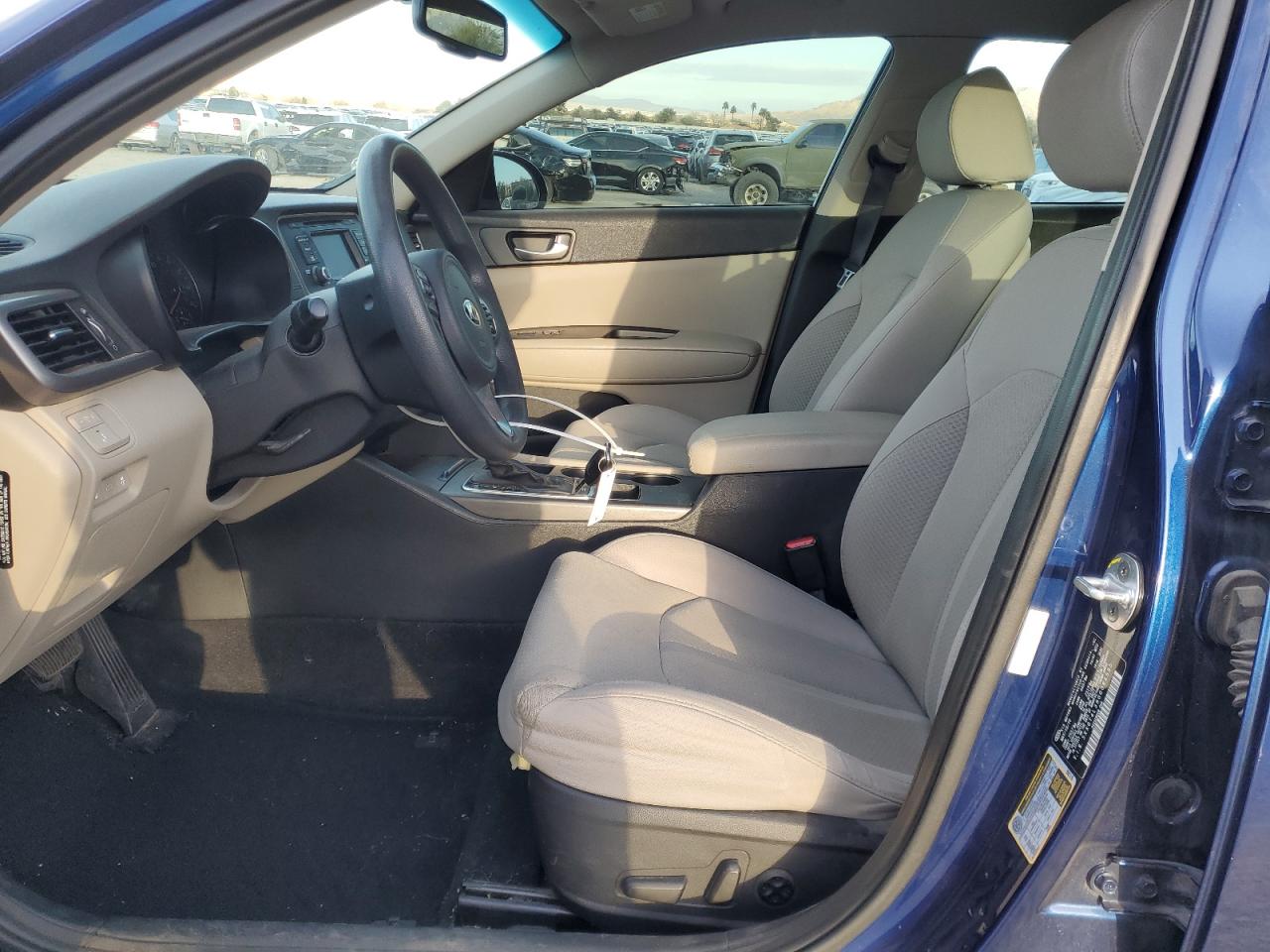 2016 Kia Optima - Image 7