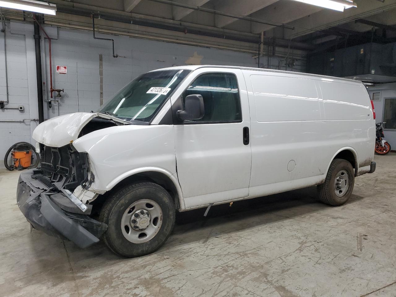 2012 Chevrolet Express G2500  for Sale in Wheeling, IL - Front End