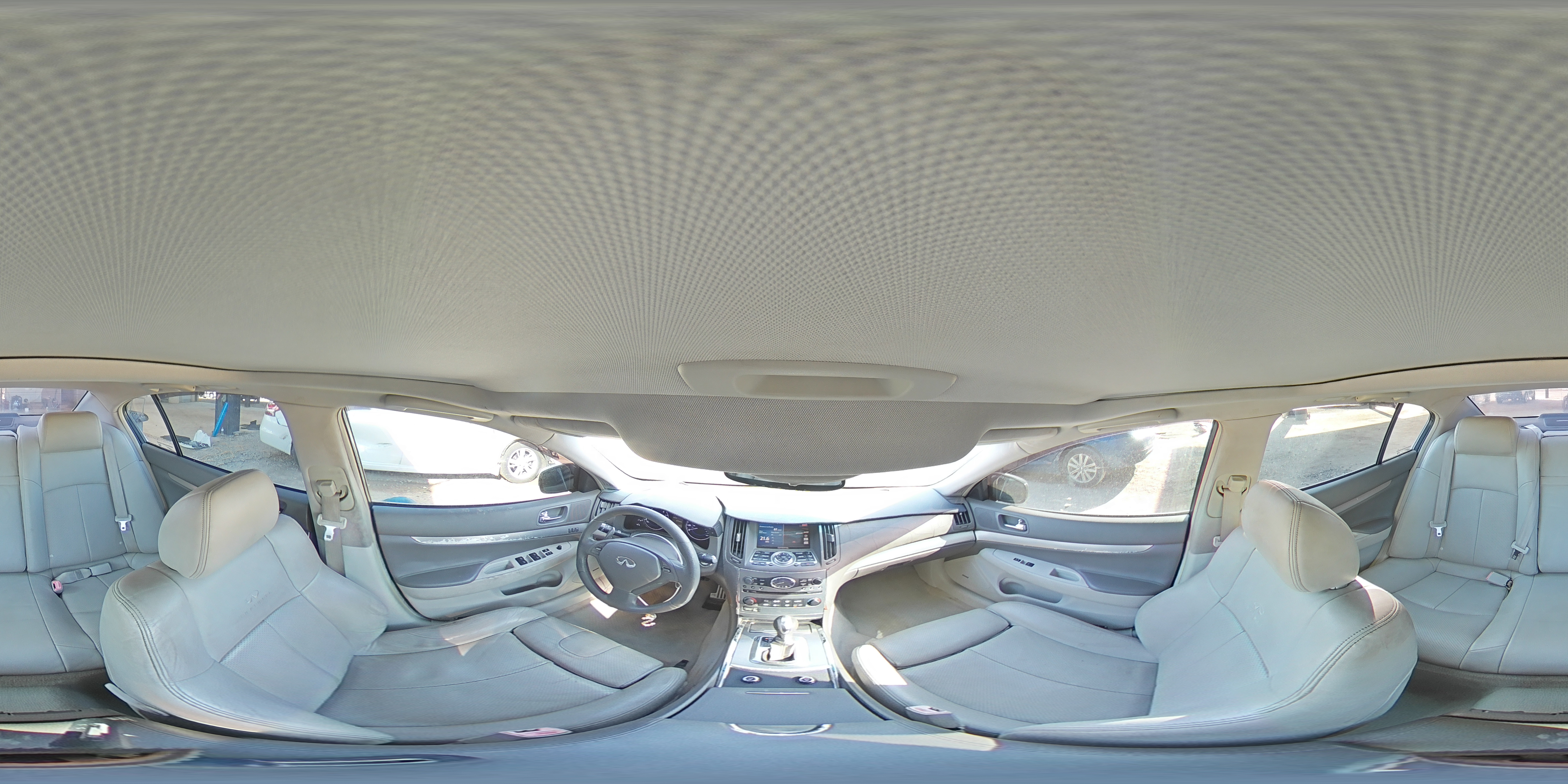 2011 Infiniti G - Image 12