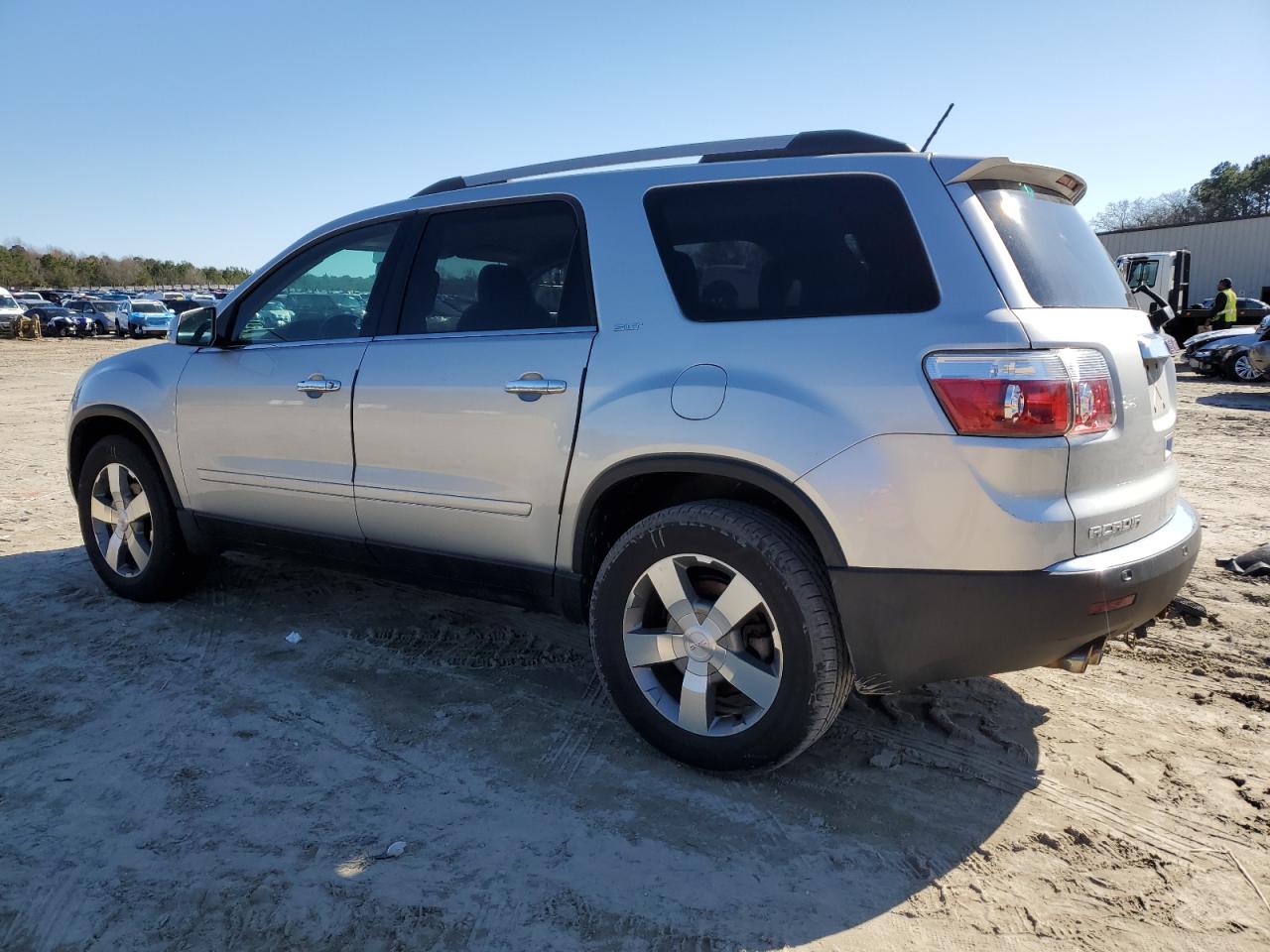 2011 GMC Acadia - Image 2