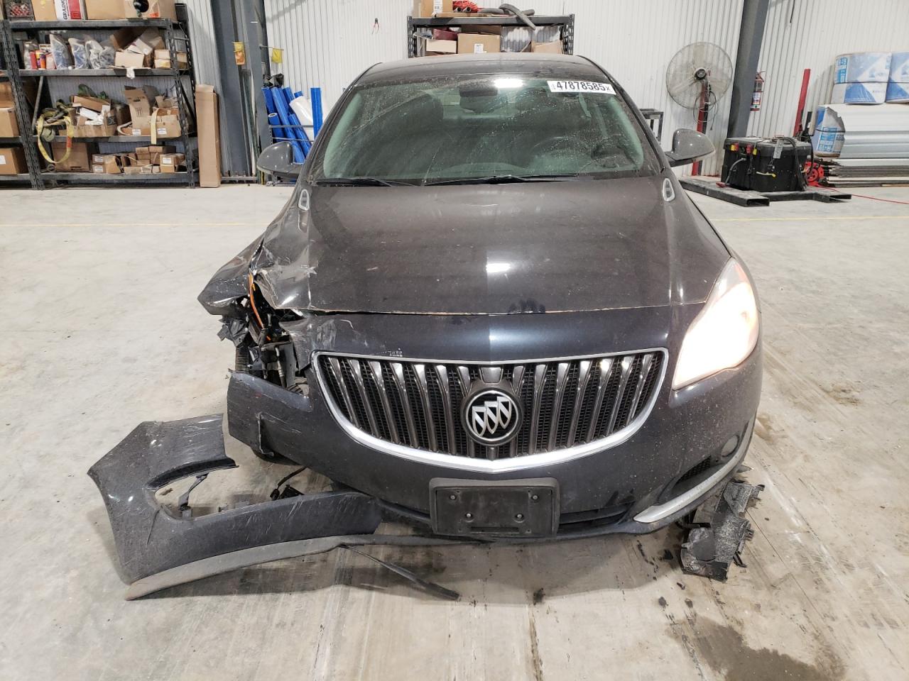 2014 Buick Regal - Image 5