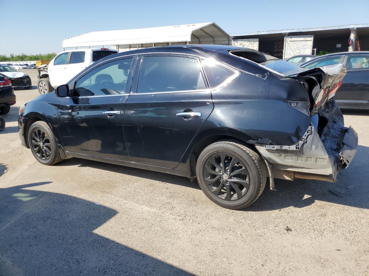 3N1AB7AP7JY235959 NISSAN SENTRA 2018