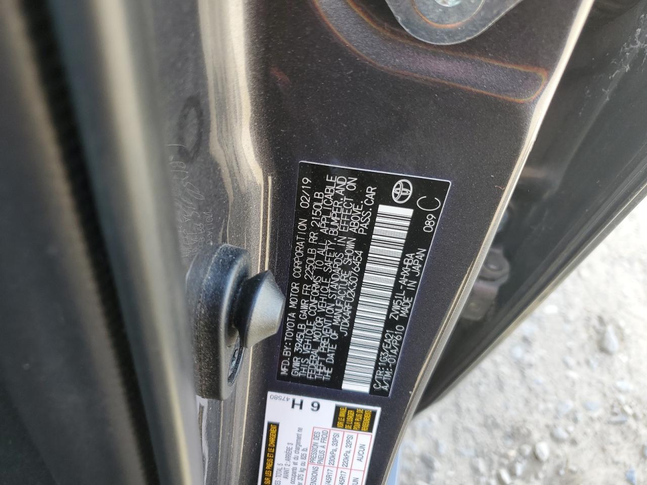 2019 Toyota Prius - Image 13
