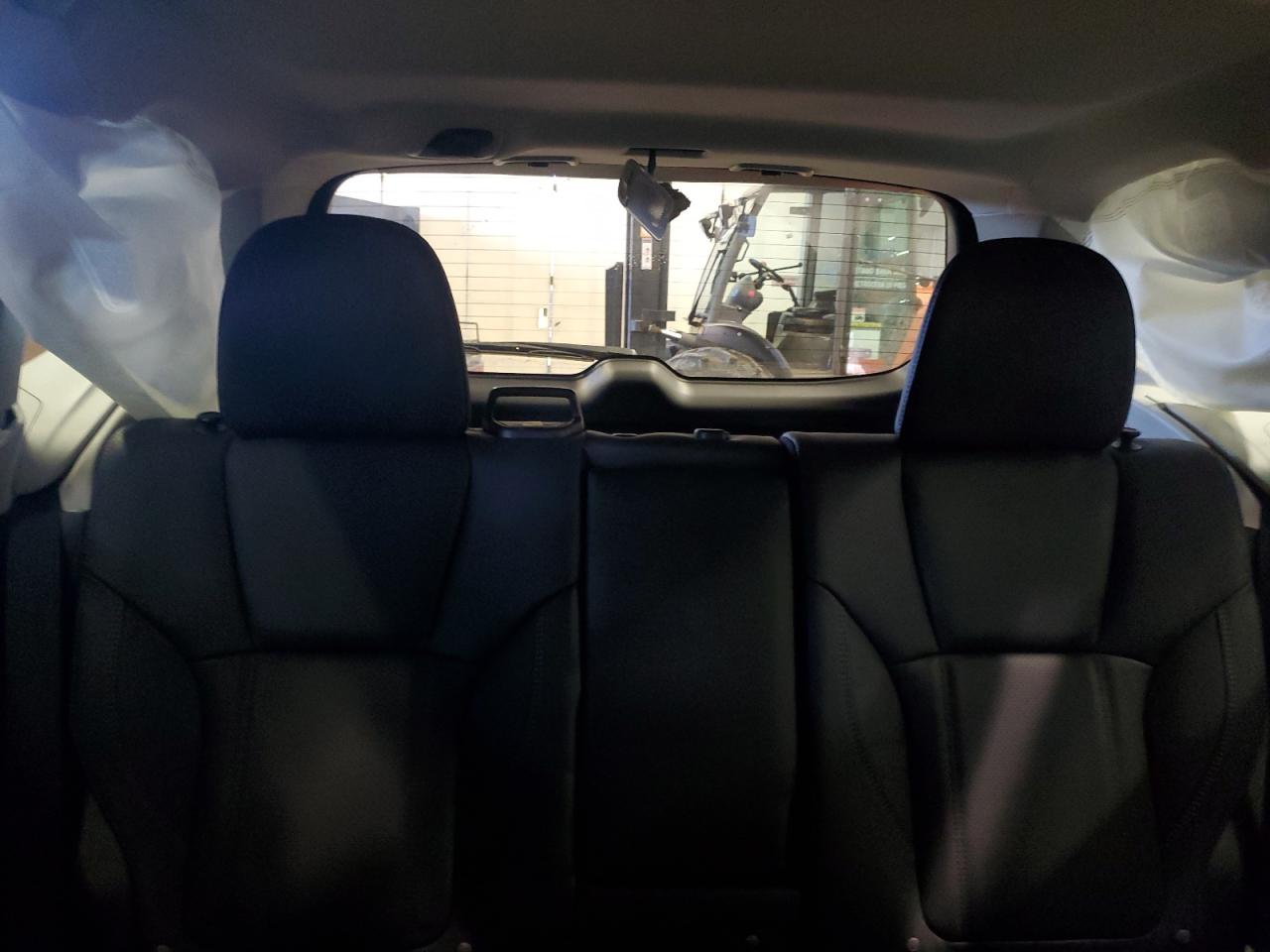 2024 Subaru Forester - Image 10