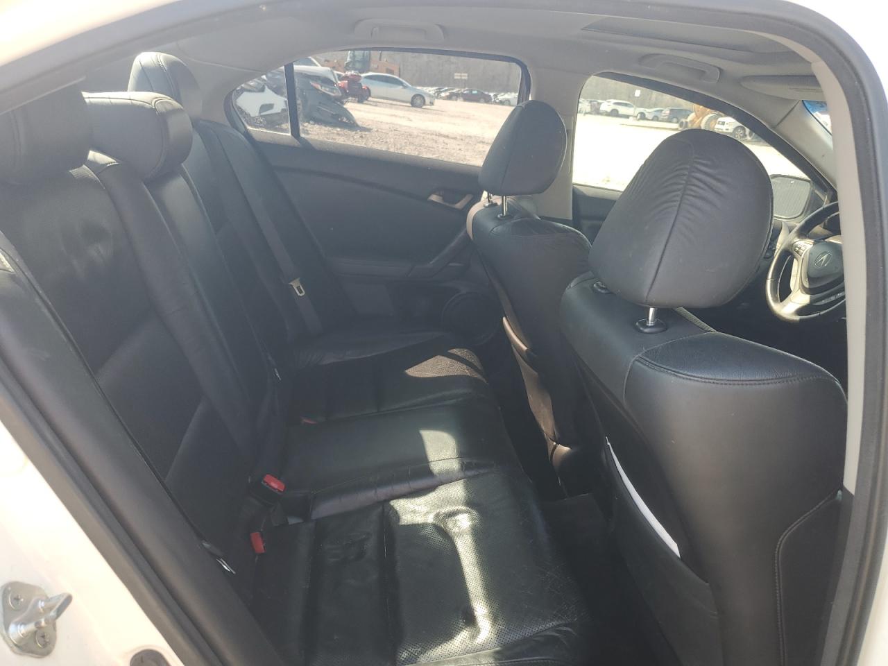 2010 Acura TSX - Image 10