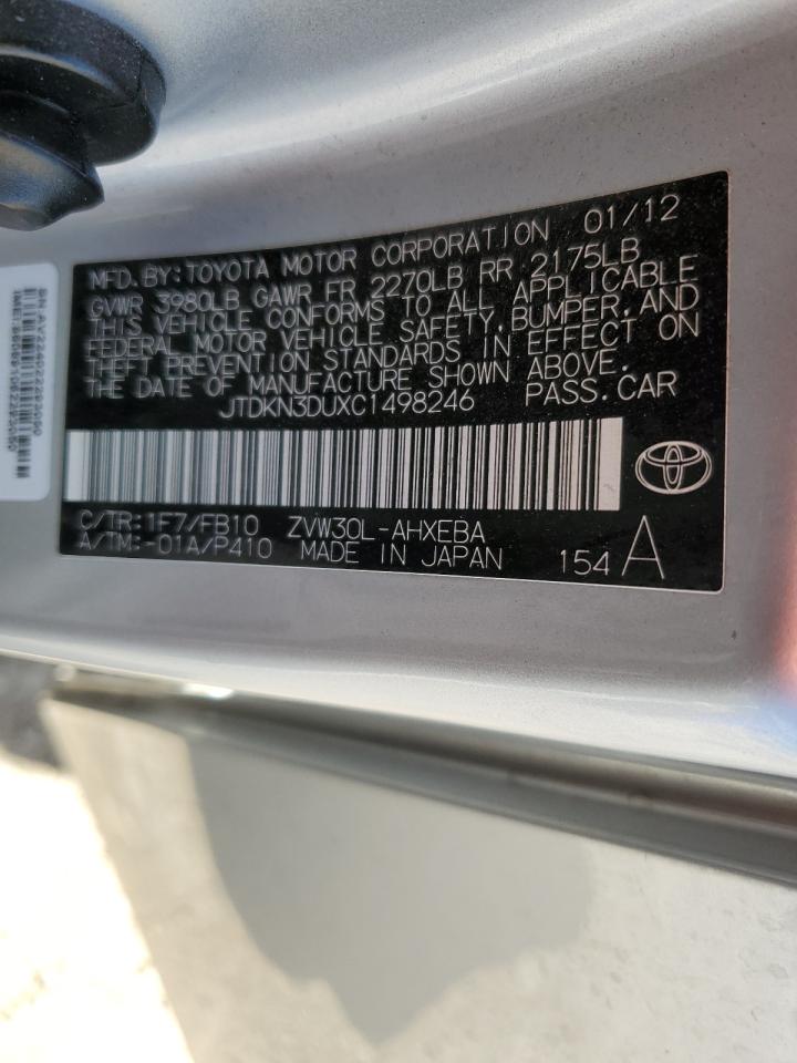 2012 Toyota Prius - Image 13
