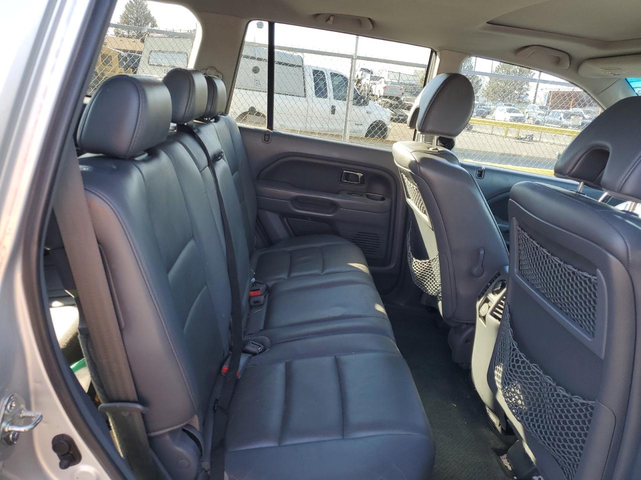 2006 Honda Pilot - Image 11