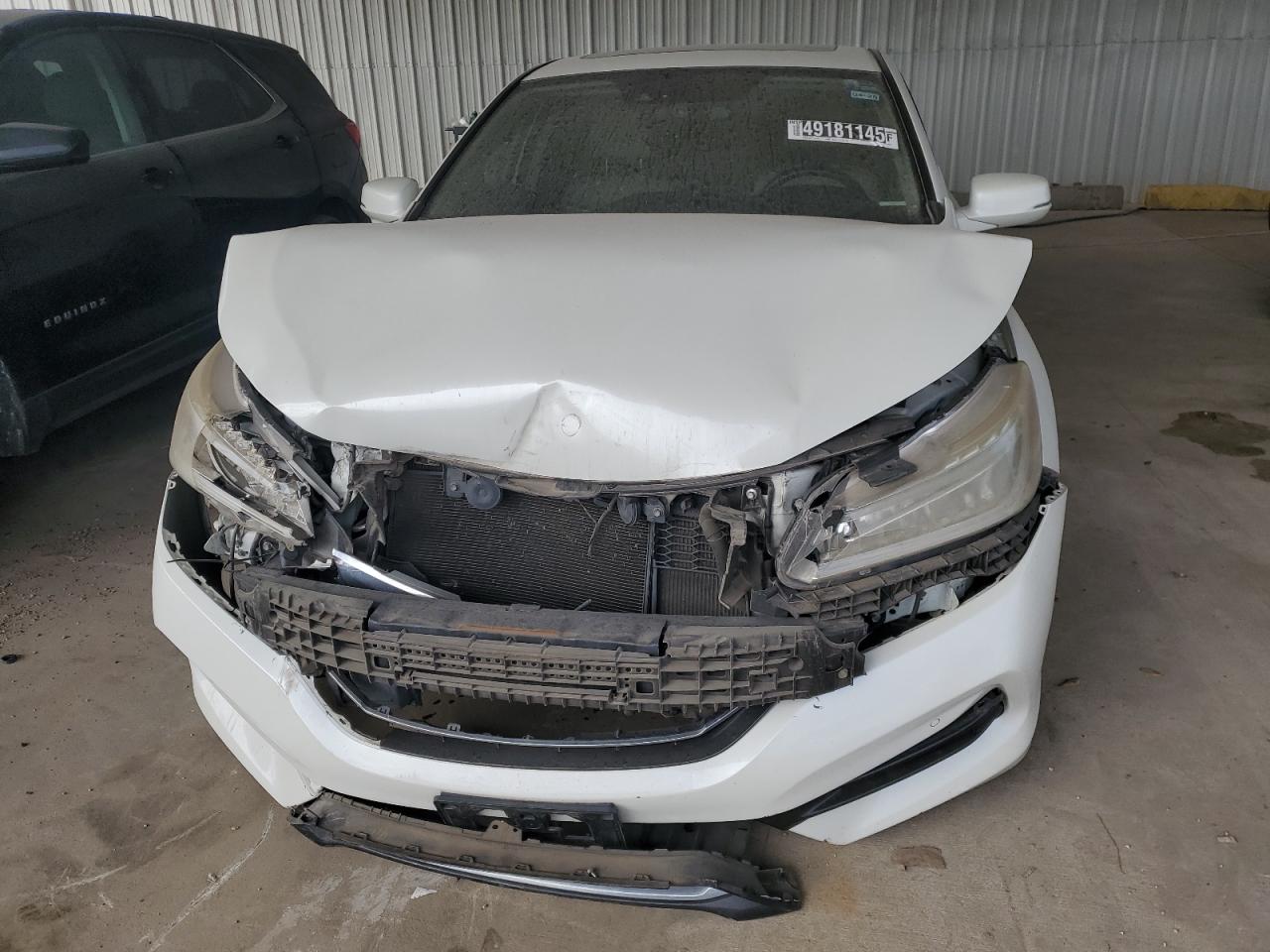JHMCR6F70HC028822 HONDA ACCORD 2017