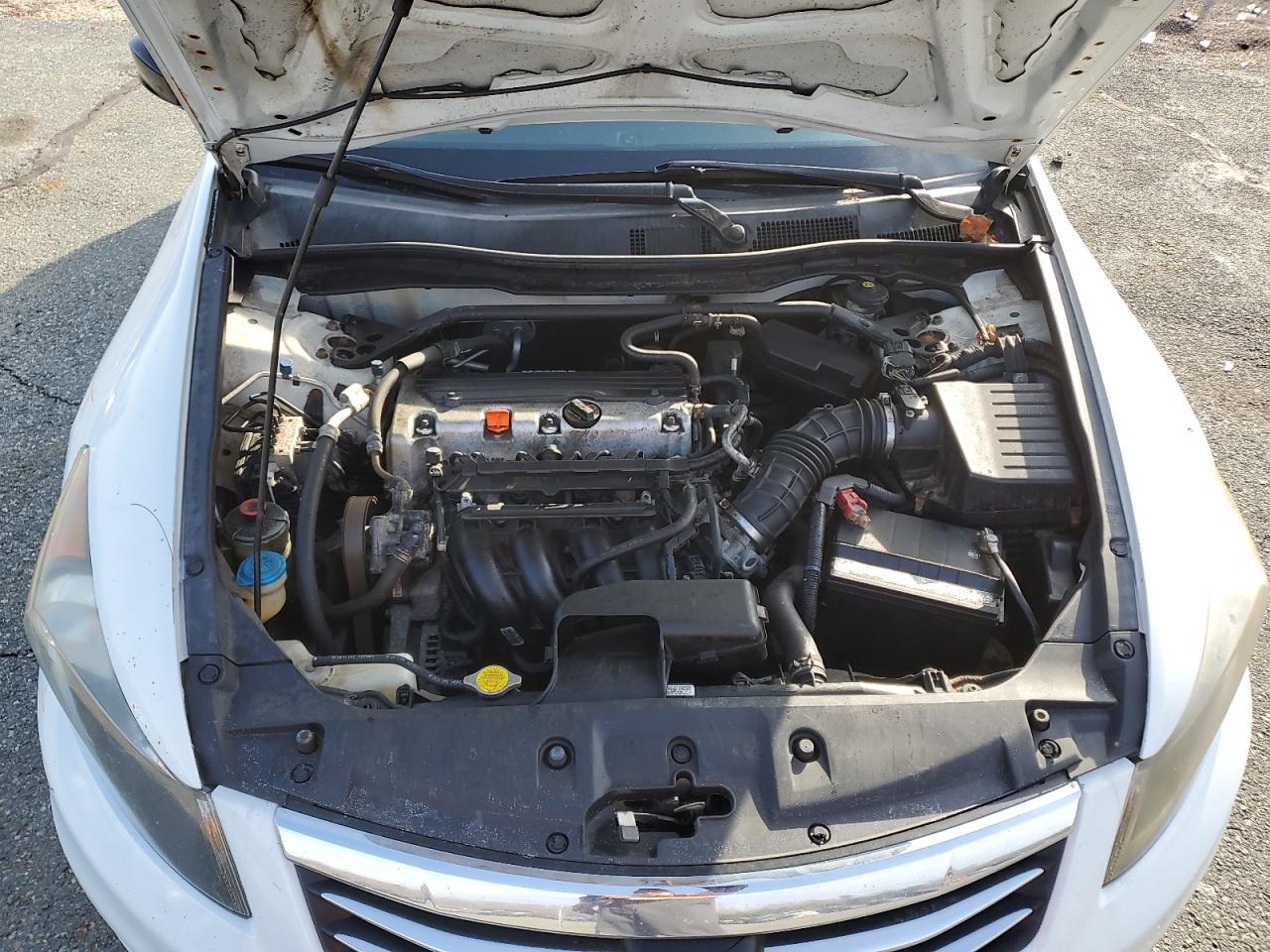 2012 Honda Accord - Image 12
