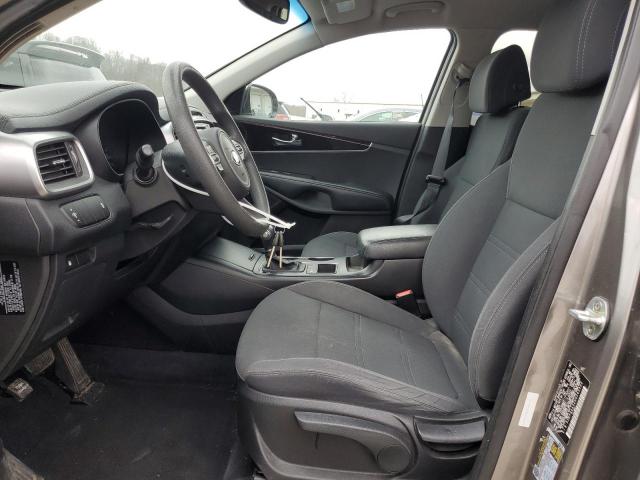  KIA SORENTO 2017 Серый