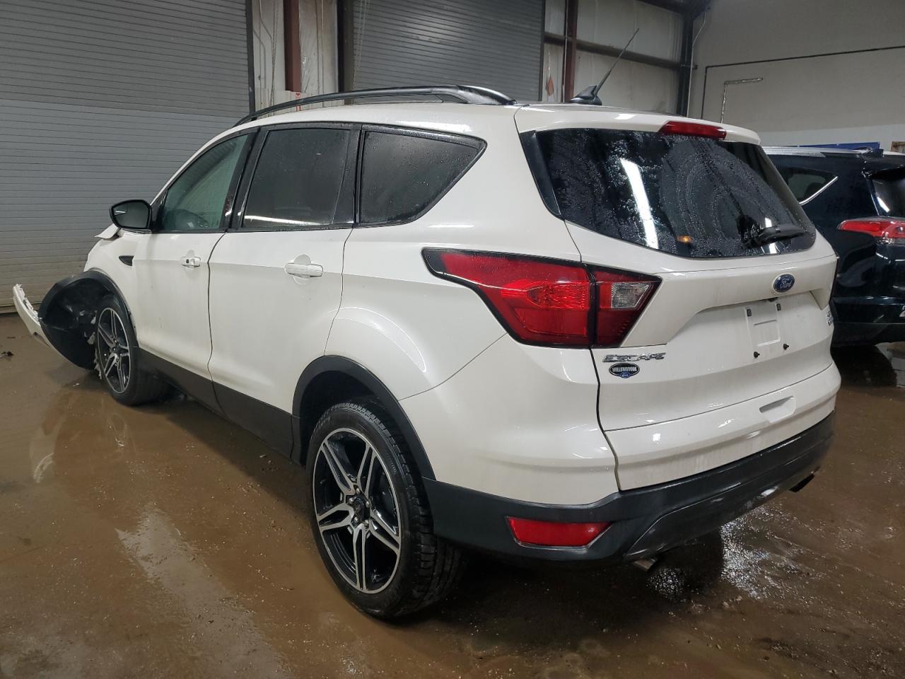 1FMCU9HD6KUB75812 FORD ESCAPE 2019