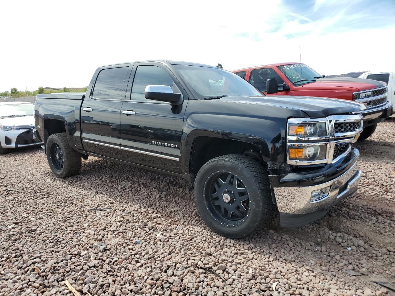2014 Chevrolet Silverado - Image 4