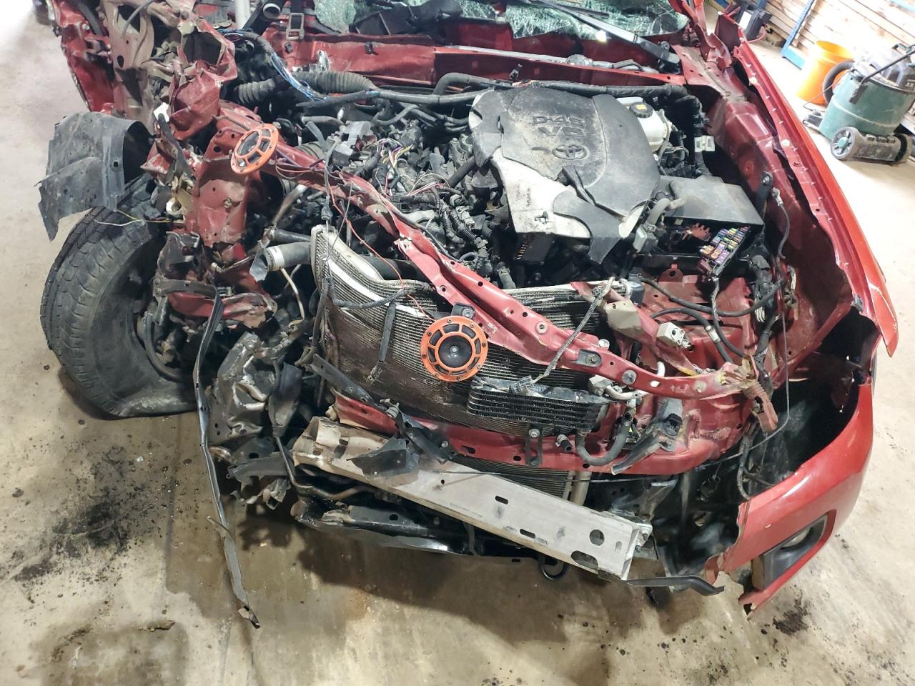 3TMCZ5AN4JM130999 TOYOTA TACOMA 2018
