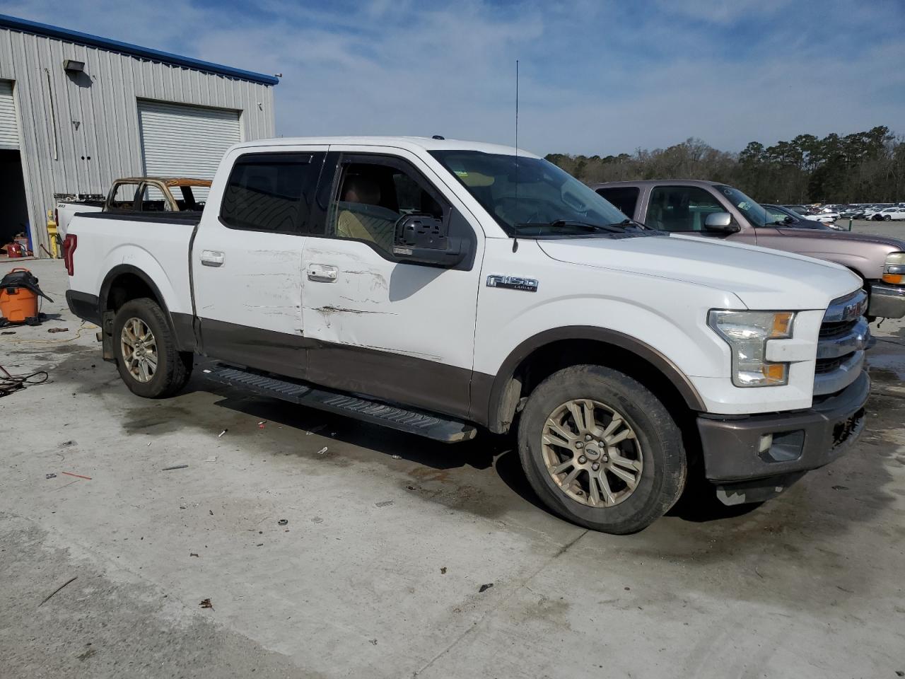 2015 Ford F-150 - Image 4