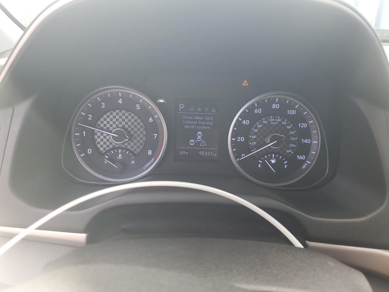 2019 Hyundai Elantra - Image 9