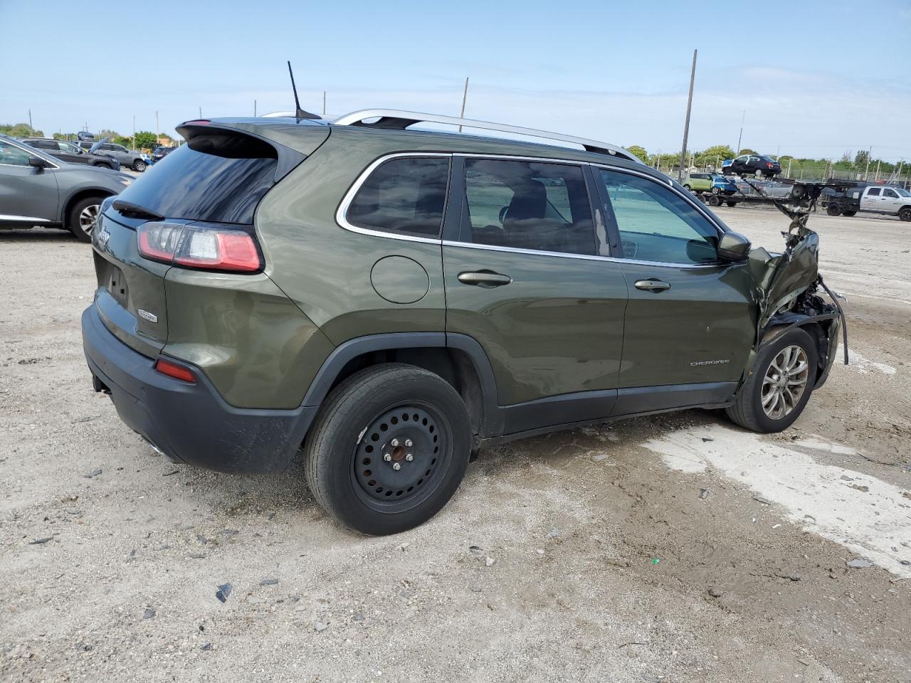 2019 Jeep Grand Cherokee - Image 3