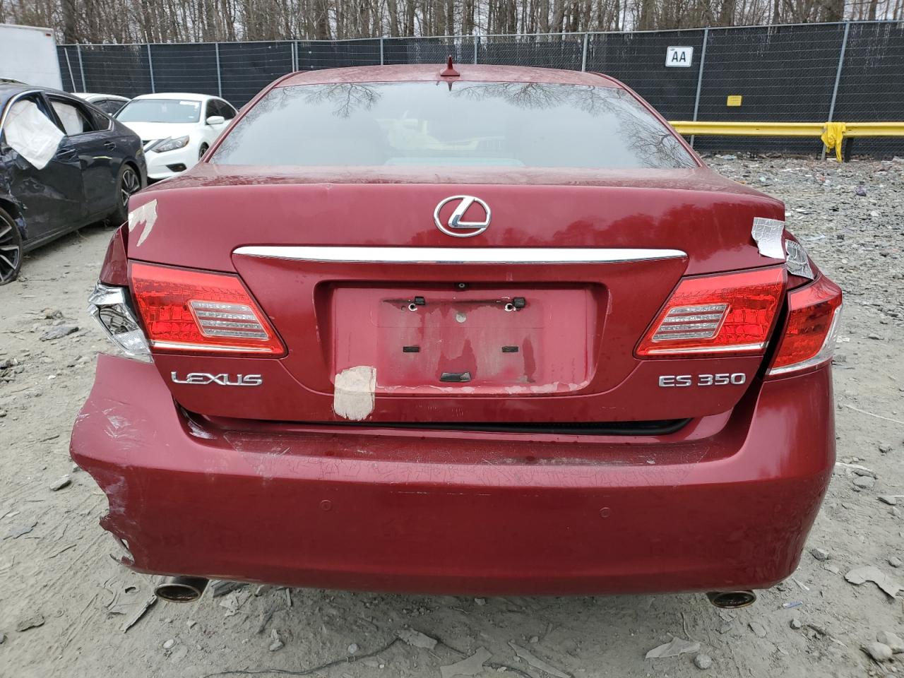 2010 Lexus ES - Image 6