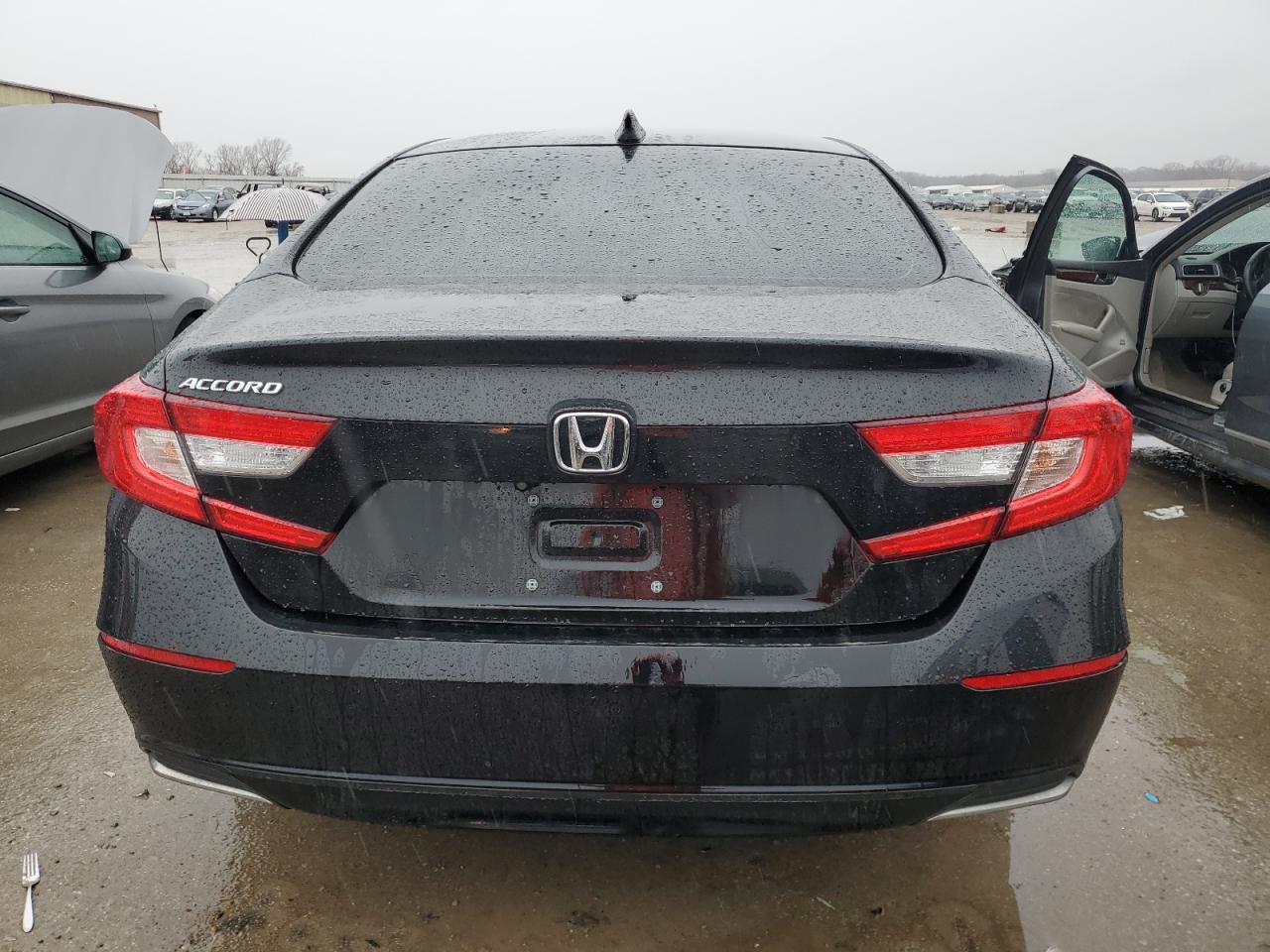 2018 Honda Accord - Image 6