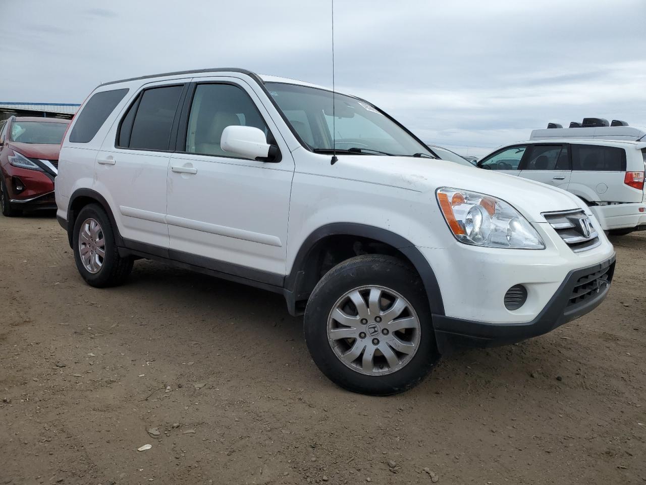 2005 Honda CR-V - Image 4