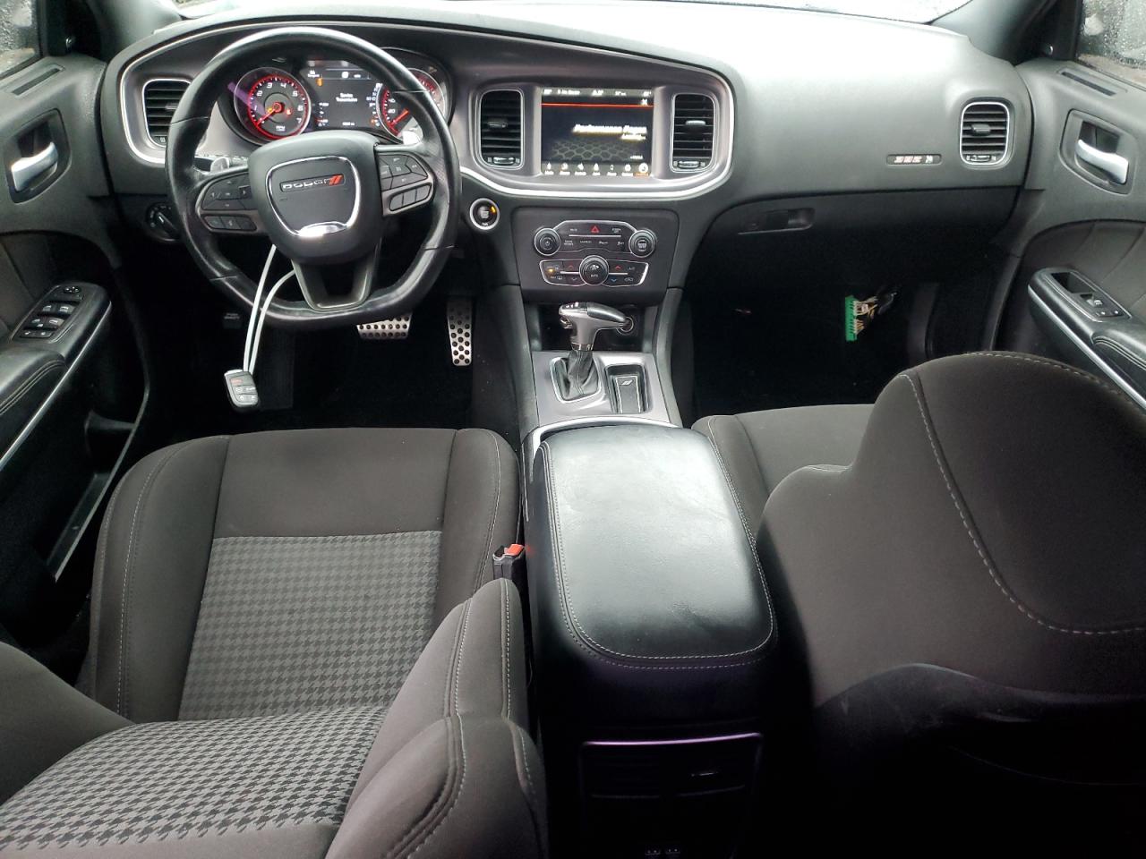 2020 Dodge Charger - Image 8
