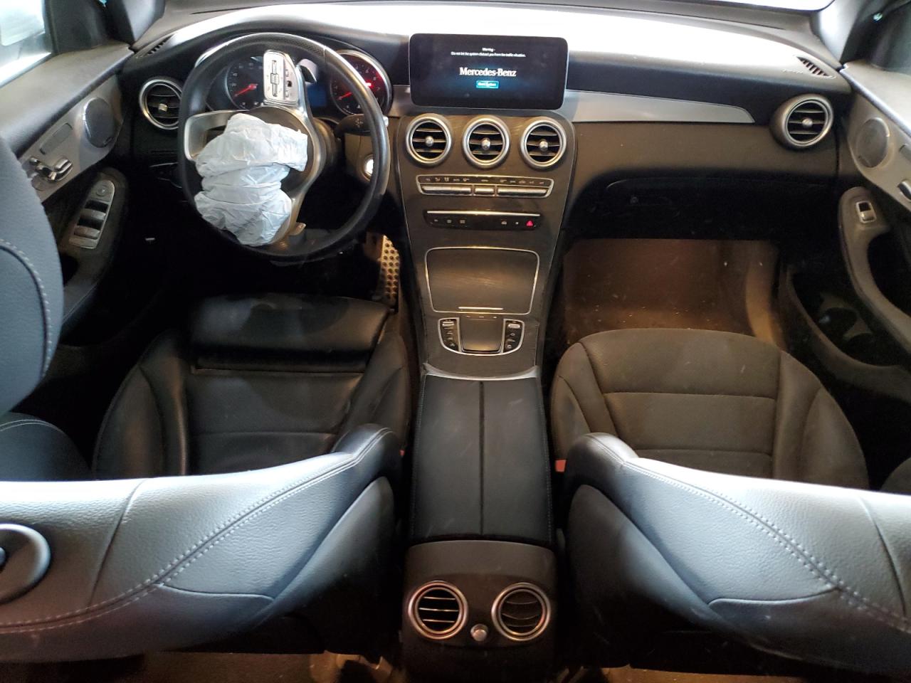 2020 Mercedes-Benz GLC - Image 8