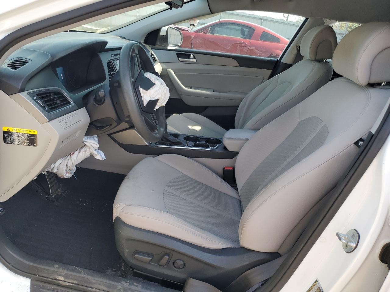 2015 Hyundai Sonata - Image 7